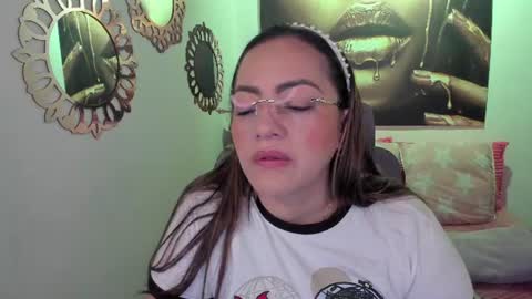 Mariana Lopez online show from June 14, 11:51 pm