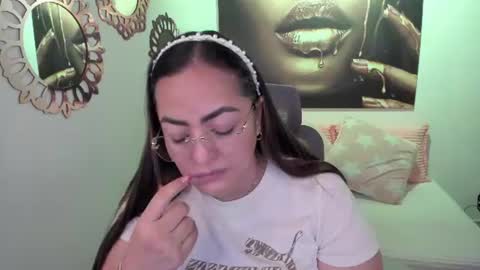Mariana Lopez online show from June 18, 10:36 pm
