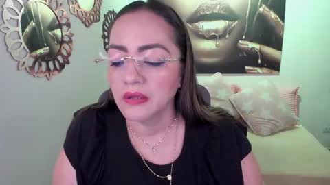 Mariana Lopez online show from July 16, 1:11 am