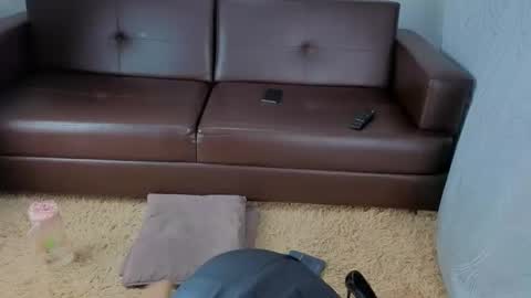 Mariana  online show from March 2, 7:15 am