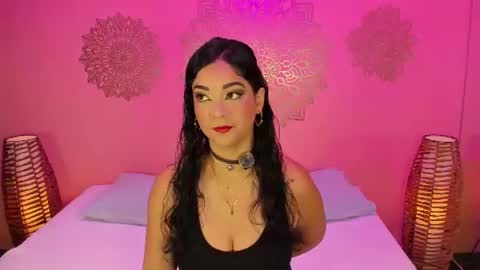   online show from June 15, 8:33 pm