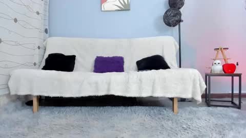 Mariana Vargas online show from March 12, 8:04 pm