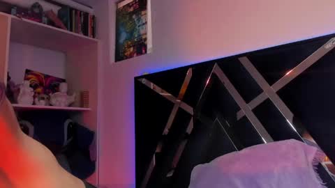 Snapshot of marianawlls chatting on May 9, 7:19 pm mariana williams online show from May 9, 7:19 pm