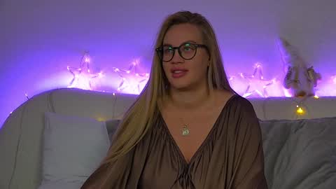 Maria online show from December 28, 4:08 am