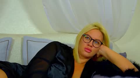 Maria online show from February 3, 2:53 am