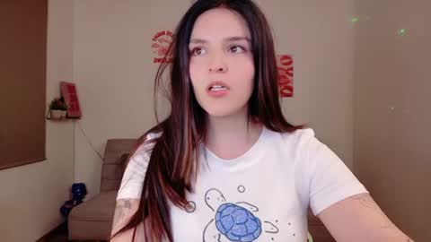 Snapshot of mariangeel_ chatting on June 11, 12:54 am mariangeel_ online show from June 11, 12:54 am