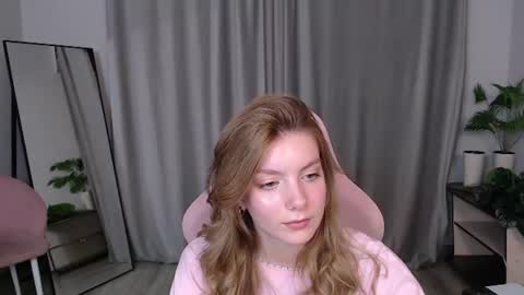 marianna_meow246 online show from June 12, 7:24 pm