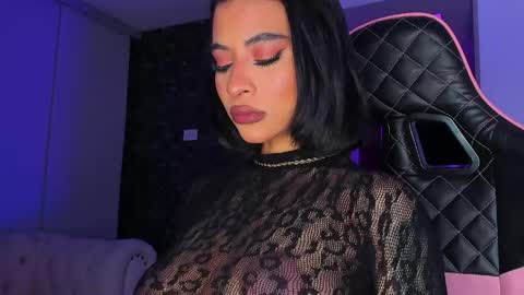 Snapshot of marianne__ chatting on May 24, 6:51 am M A R I A N E online show from May 24, 6:51 am