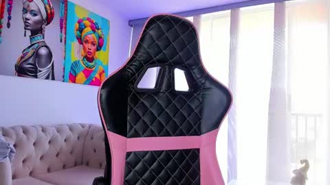 Snapshot of marianne__ chatting on July 28, 4:39 pm M A R I A N E online show from July 28, 4:39 pm