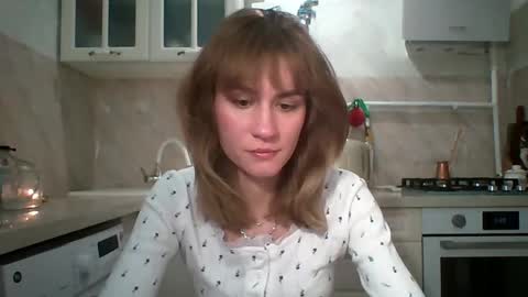 Elianor online show from May 1, 6:23 pm