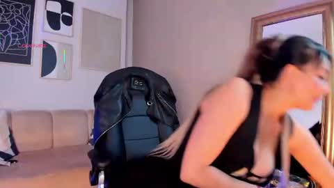 marie_bass online show from July 20, 2:08 pm