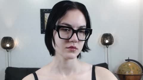 Marie Fitch online show from November 22, 3:38 am