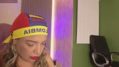 marie_hss online show from July 7, 6:23 pm