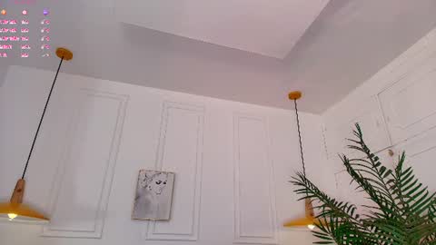 Snapshot of mariee_rosee chatting on June 12, 3:49 am Mary online show from June 12, 3:49 am