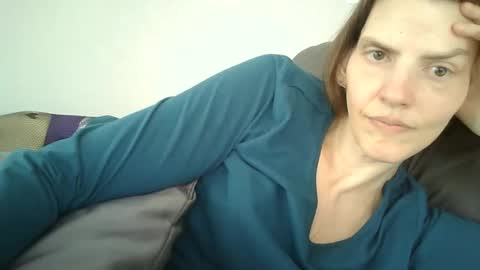 Mariejojo online show from May 12, 2:36 pm