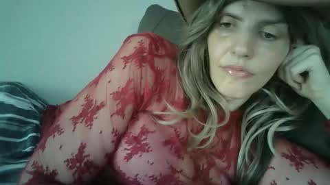Mariejojo online show from June 3, 5:51 pm