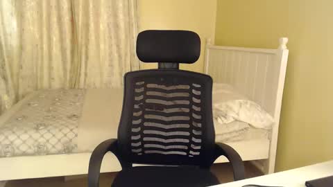 mariejuana online show from November 26, 11:22 am