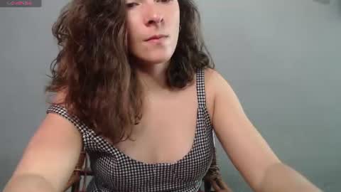 Snapshot of mariel_sins21 chatting on July 28, 2:13 pm Mariie online show from July 28, 2:13 pm
