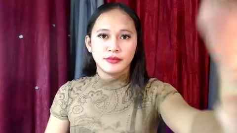 Snapshot of mariellefuck chatting on May 3, 12:44 pm marielle online show from May 3, 12:44 pm