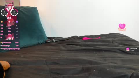 Snapshot of marielqueenx chatting on December 11, 7:09 am Viviana online show from December 11, 7:09 am