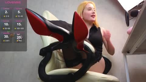 Marietta online show from December 13, 6:27 pm