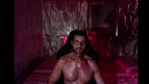 Snapshot of mariettee chatting on February 17, 10:14 pm Djpegasus online show from February 17, 10:14 pm