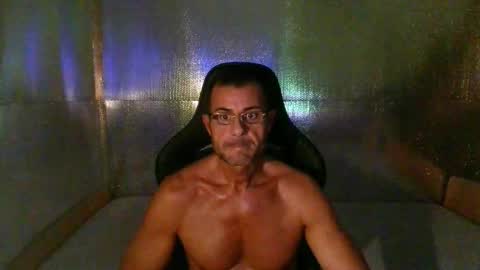 Snapshot of mariettee chatting on October 28, 1:03 pm Djpegasus online show from October 28, 1:03 pm