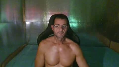 Snapshot of mariettee chatting on November 18, 11:47 am Djpegasus online show from November 18, 11:47 am