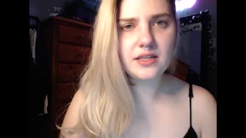 marigoldrue online show from September 27, 3:55 am