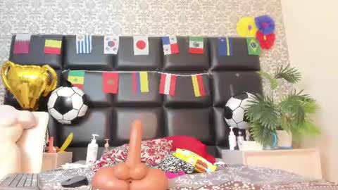 Snapshot of mariiana_fox chatting on July 6, 3:03 pm mariana online show from July 6, 3:03 pm