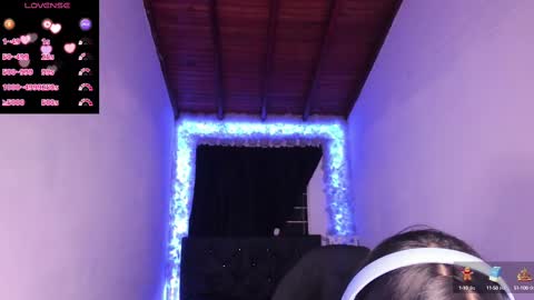 Snapshot of mariiana_hasper chatting on December 4, 2:20 am Mariana Hasper online show from December 4, 2:20 am