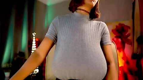 Snapshot of mariicha chatting on November 29, 7:00 am Nikita - Scroll down and read my bio please. New Pictures in Bio online show from November 29, 7:00 am