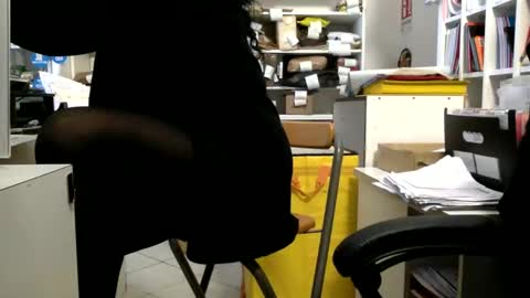 Mary... online show from March 3, 1:31 pm