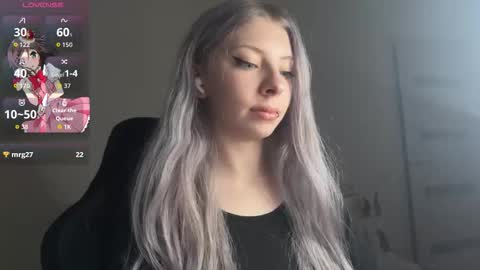 Snapshot of marikorin chatting on March 5, 10:17 pm Mariko and Rin online show from March 5, 10:17 pm