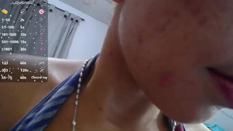 Snapshot of marillynjones_ chatting on September 11, 5:18 am Marillyn online show from September 11, 5:18 am