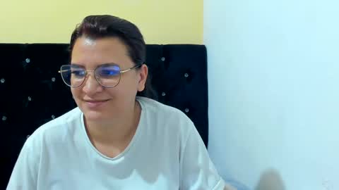 MARILYN SEXY online show from December 31, 12:04 pm