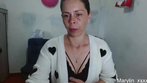Snapshot of marilyn_xxxx chatting on May 5, 6:49 pm Marilyn online show from May 5, 6:49 pm