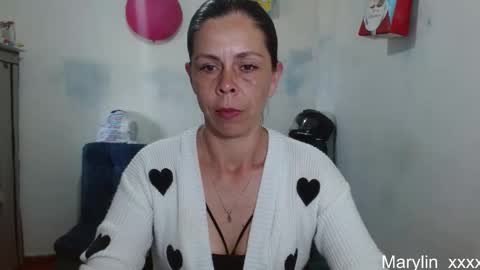 Snapshot of marilyn_xxxx chatting on May 22, 6:46 pm Marilyn online show from May 22, 6:46 pm