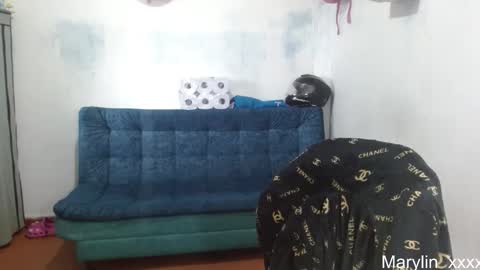 Snapshot of marilyn_xxxx chatting on June 2, 6:43 pm Marilyn online show from June 2, 6:43 pm