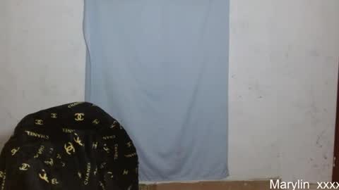 Snapshot of marilyn_xxxx chatting on July 8, 11:53 pm Marilyn online show from July 8, 11:53 pm
