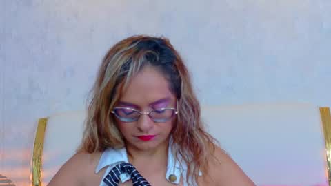 Marilyn Vega online show from August 8, 9:50 pm