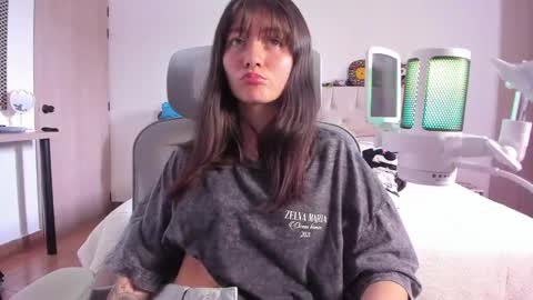 Snapshot of marin_kitoko chatting on October 30, 5:13 pm Marin kitoko online show from October 30, 5:13 pm