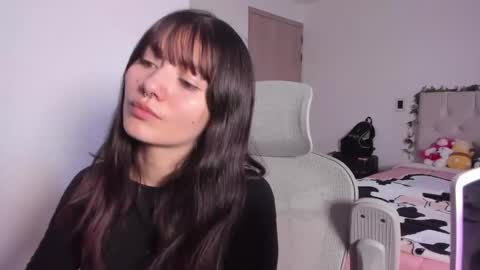 Snapshot of marin_kitoko chatting on November 9, 9:24 pm Marin kitoko online show from November 9, 9:24 pm