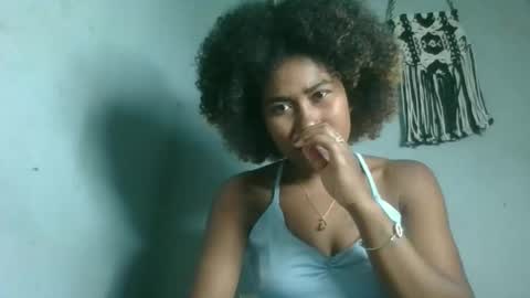 Snapshot of marina663 chatting on November 2, 5:37 pm marina663 online show from November 2, 5:37 pm