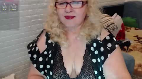 Marina online show from March 25, 4:57 pm