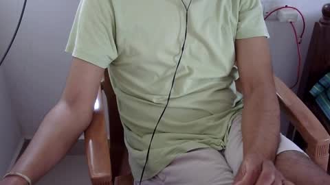 The SHY UncutBoy online show from May 2, 5:45 am