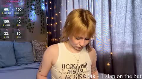 Mia online show from March 13, 5:14 am