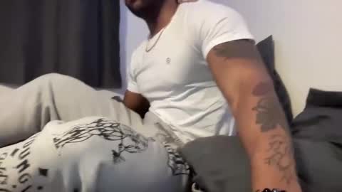 Snapshot of marineguyk19 chatting on January 29, 12:33 am Z online show from January 29, 12:33 am