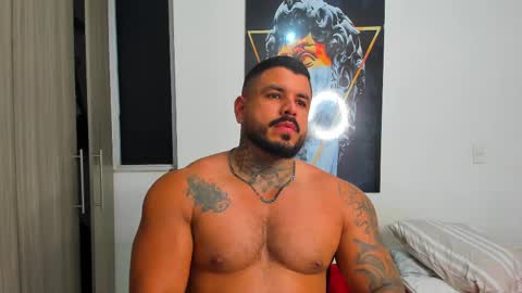 Snapshot of mario_teran chatting on September 13, 3:39 am Mario Teran online show from September 13, 3:39 am