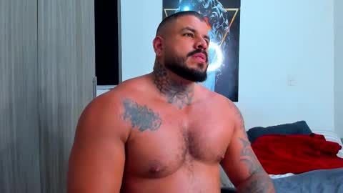 Snapshot of mario_teran chatting on October 10, 4:00 am Mario Teran online show from October 10, 4:00 am